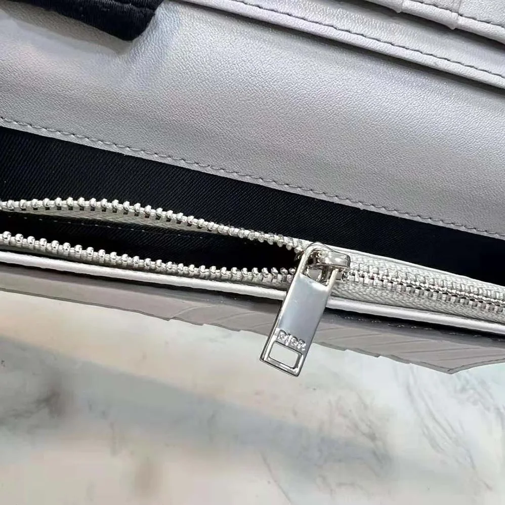 Dior Vertical Long Wallet Gray Dior Oblique Galaxy Leather for Men Dior Vertical Long Wallet Gray Dior Oblique Galaxy Leather for Men
