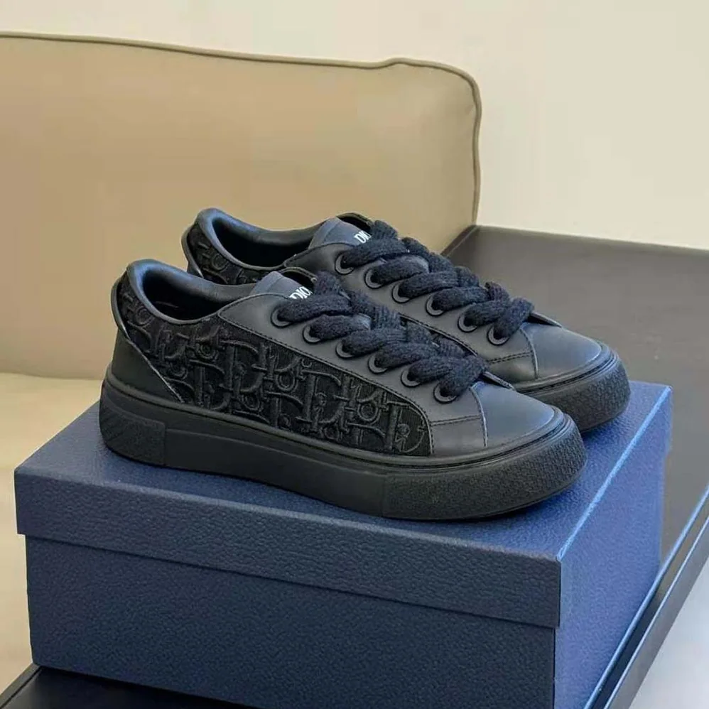 Dior B33 Sneaker – Limited and Numbered Edition Black Smooth Calfskin for Men Dior B33 Sneaker – Limited and Numbered Edition Black Smooth Calfskin for Men