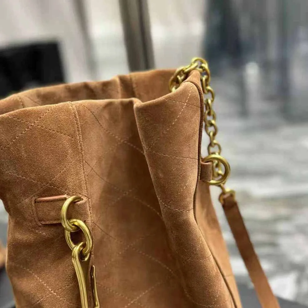 Saint Laurent YSL Le Maillon Bucket Bag in Suede for Women Saint Laurent YSL Le Maillon Bucket Bag in Suede for Women