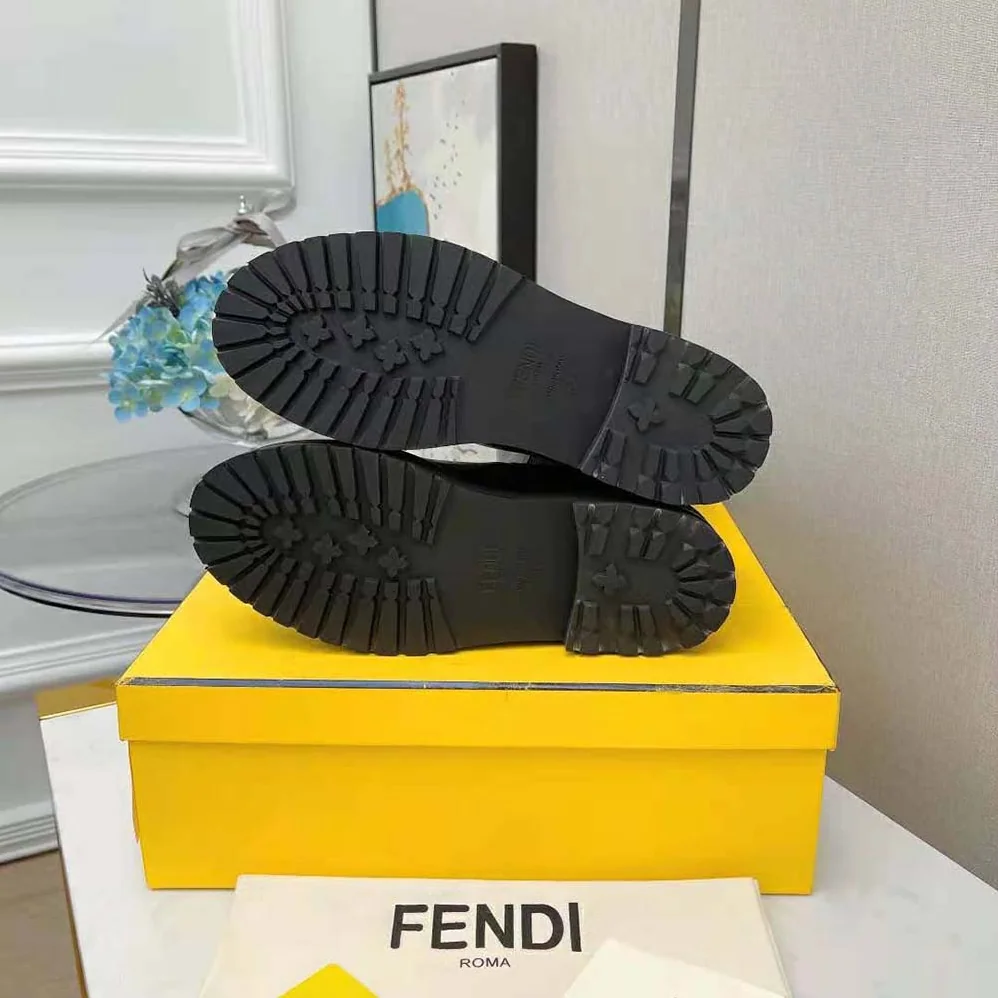 Fendi Promenades Black Leather Biker Boots for Women