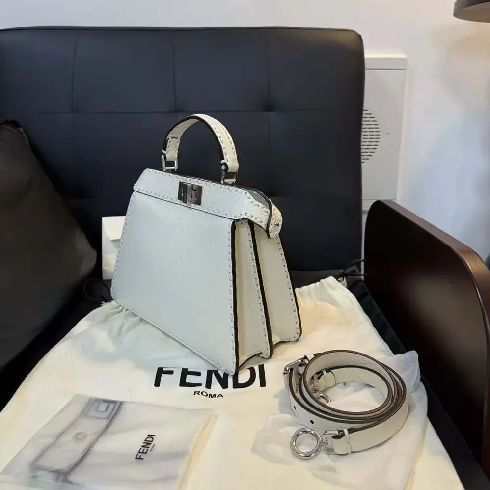 Fendi Peekaboo Iseeu Small White Selleria Bag for Women Fendi Peekaboo Iseeu Small White Selleria Bag for Women