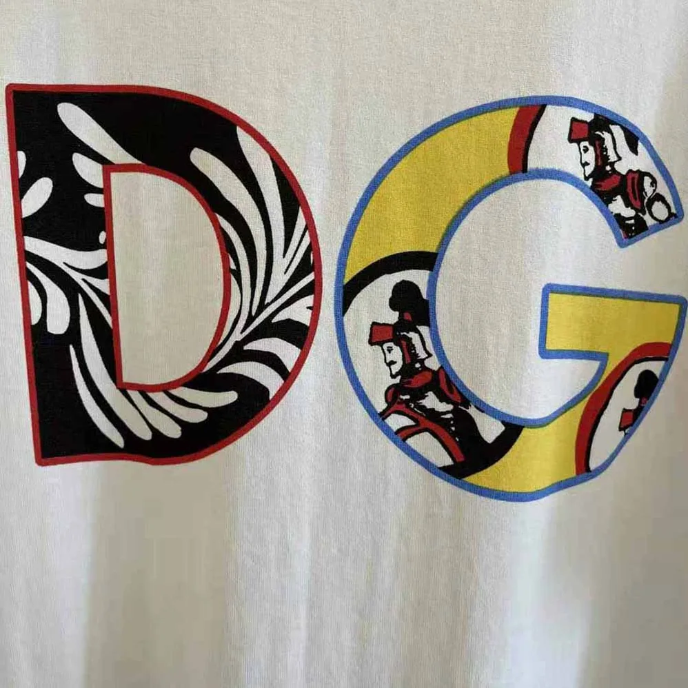 Dolce Gabbana D&G Cotton T for Women in Shirt with DG Patch Dolce Gabbana D&G Cotton T for Women in Shirt with DG Patch