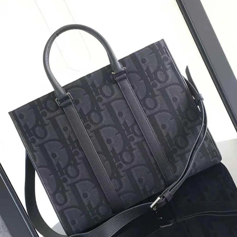 Dior East-West Tote Bag Black Maxi Dior Oblique Jacquard for Men Dior East-West Tote Bag Black Maxi Dior Oblique Jacquard for Men