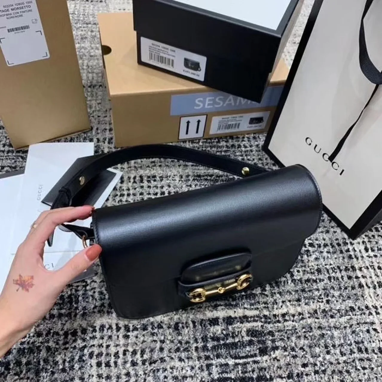 Gucci Horsebit 1955 Shoulder Bag Black Textured With A Vintage Effect / GG