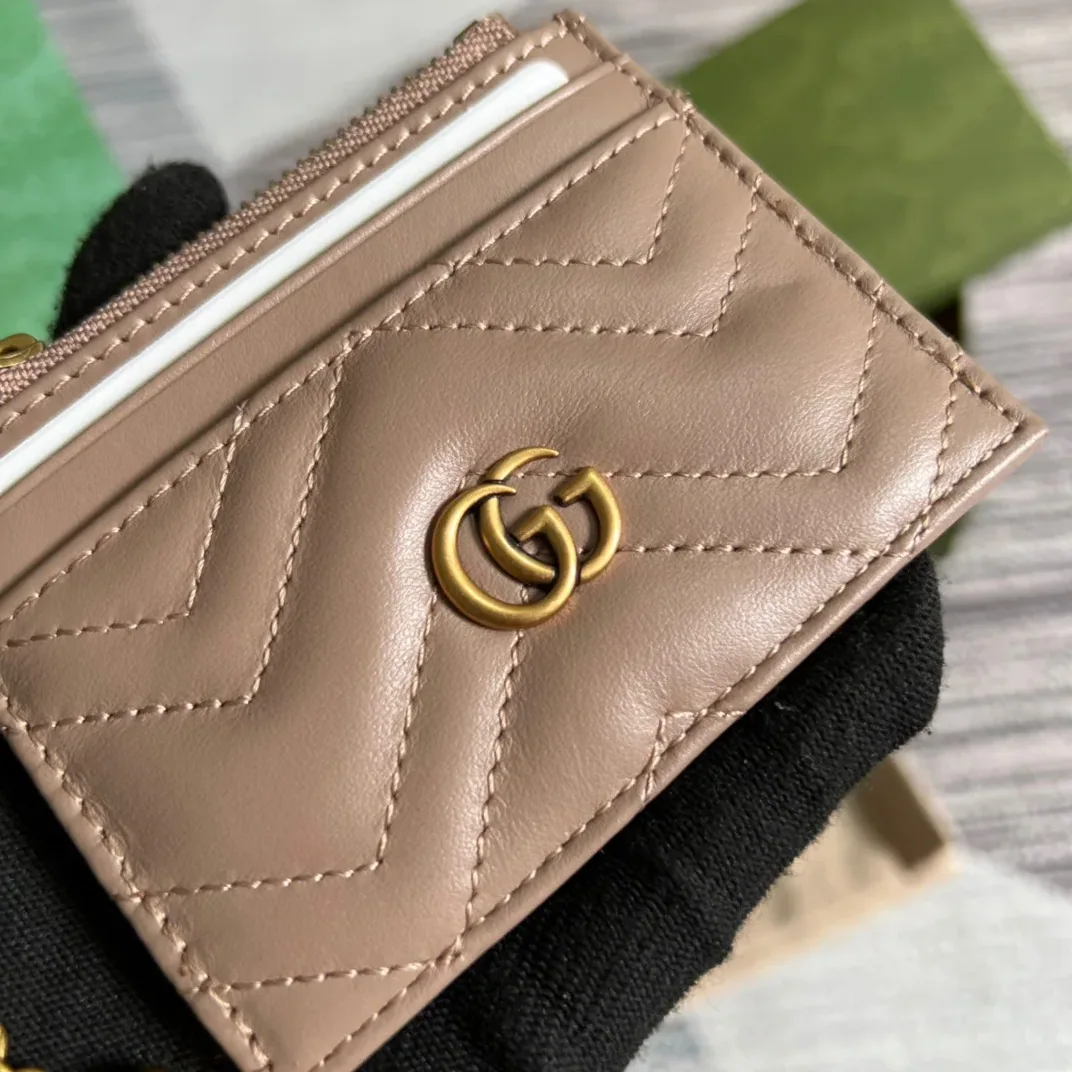 Gucci GG Marmont Keychain Wallet Beige / Gucci GG Marmont Keychain Wallet Beige /