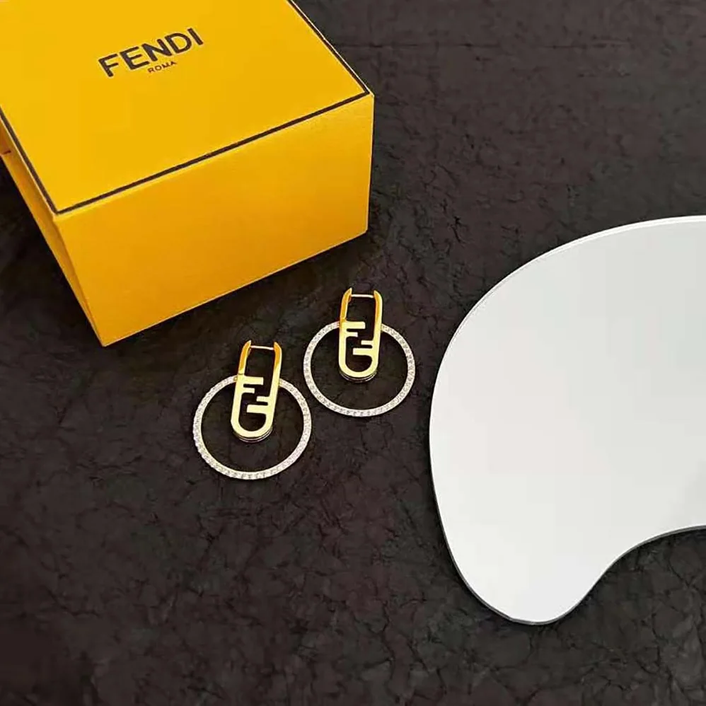 Fendi O'Lock Earrings Gold for Women in coloured Fendi O'Lock Earrings Gold for Women in coloured