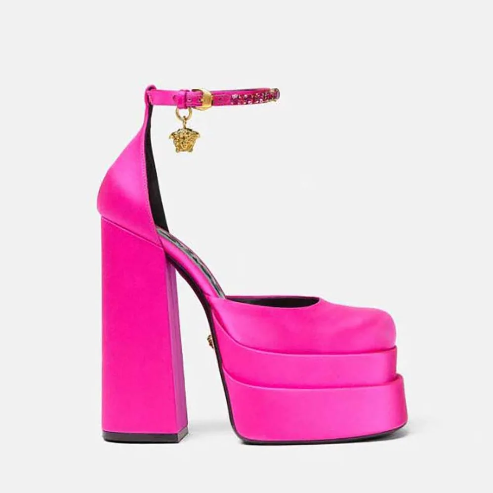 Versace Medusa Aevitas Platform Pumps in 15.5cm Heel Hight for Women in Rose