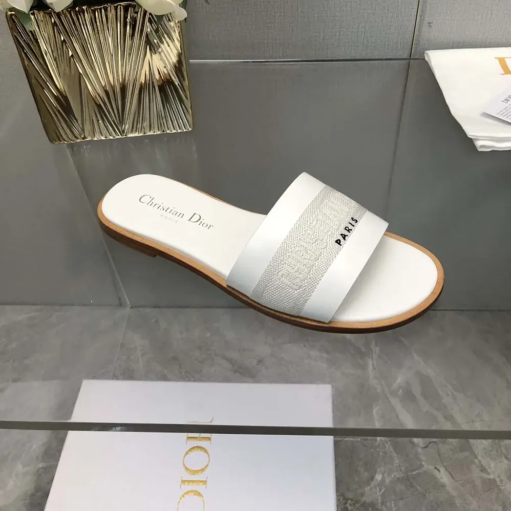 Dior Dway Slide White Calfskin and Embroidered Cotton for Women Dior Dway Slide White Calfskin and Embroidered Cotton for Women