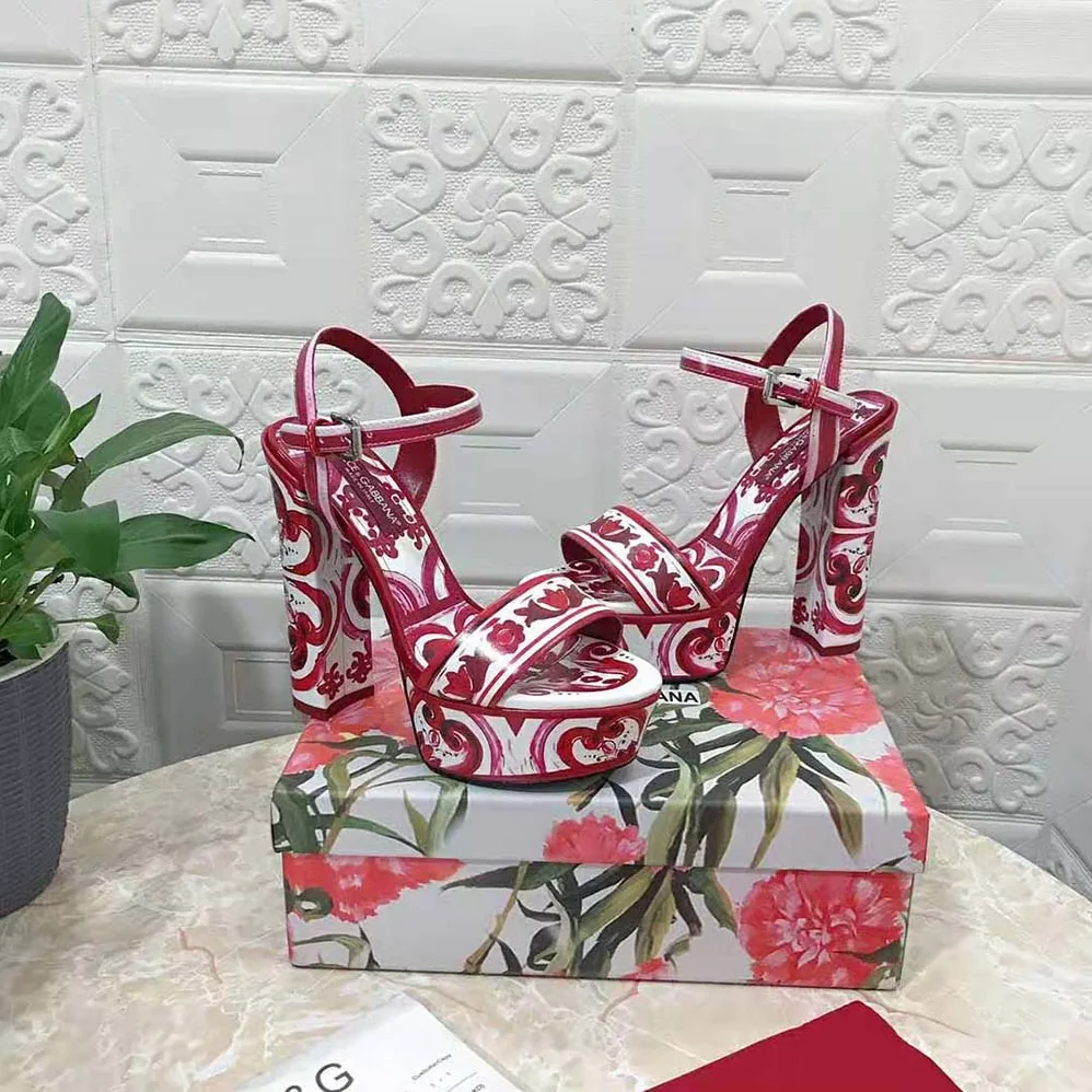 Dolce Gabbana D&G Printed Polished Calfskin Platform Sandals for Women Dolce Gabbana D&G Printed Polished Calfskin Platform Sandals for Women