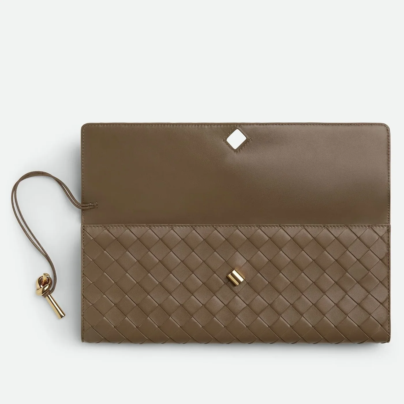 Bottega Veneta Andiamo Clutch Pinecone /