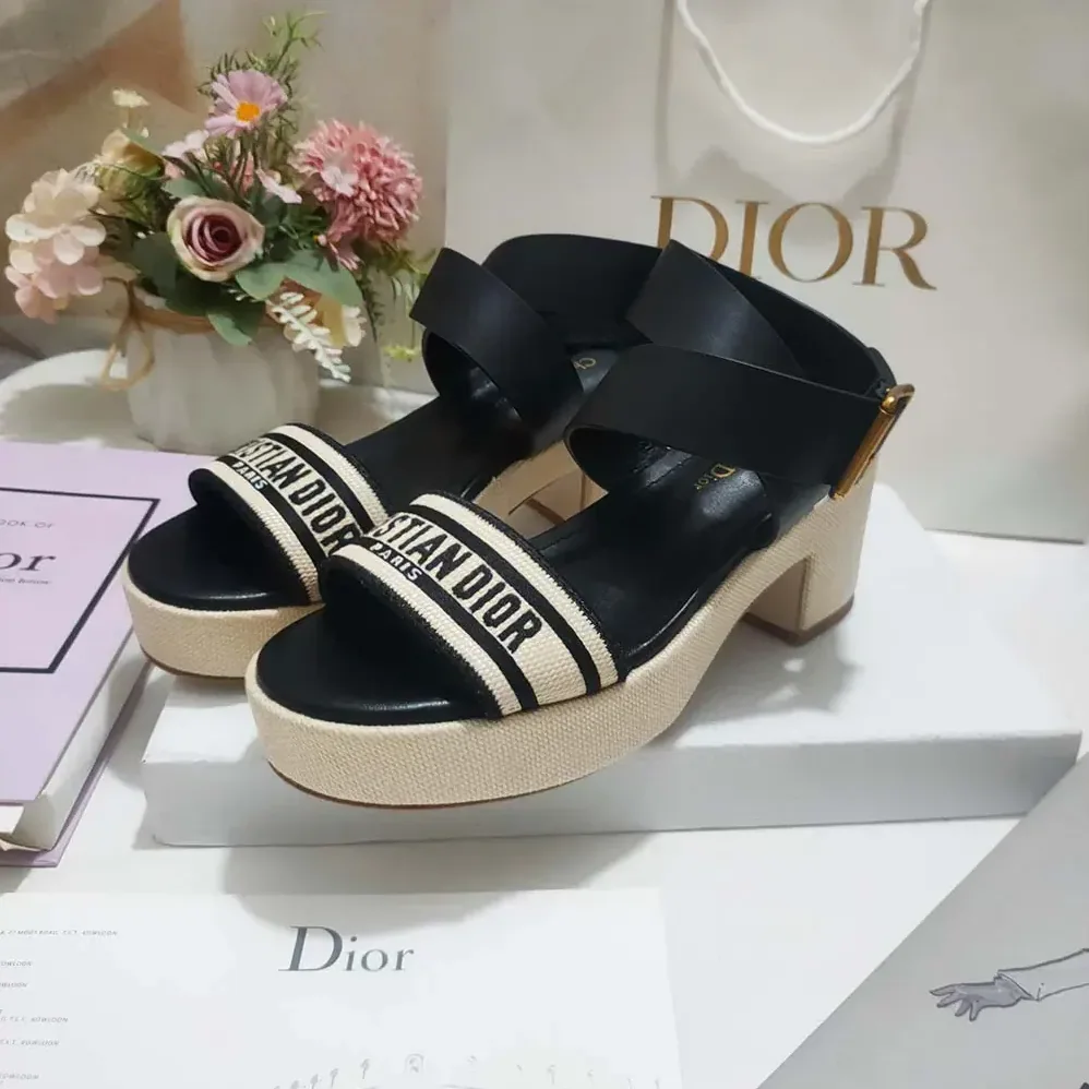 Dior Dioriviera Dway Heeled Sandal Natural Raffia with Black Calfskin and Embroidered Cotton for Women Dior Dioriviera Dway Heeled Sandal Natural Raffia with Black Calfskin and Embroidered Cotton for Women