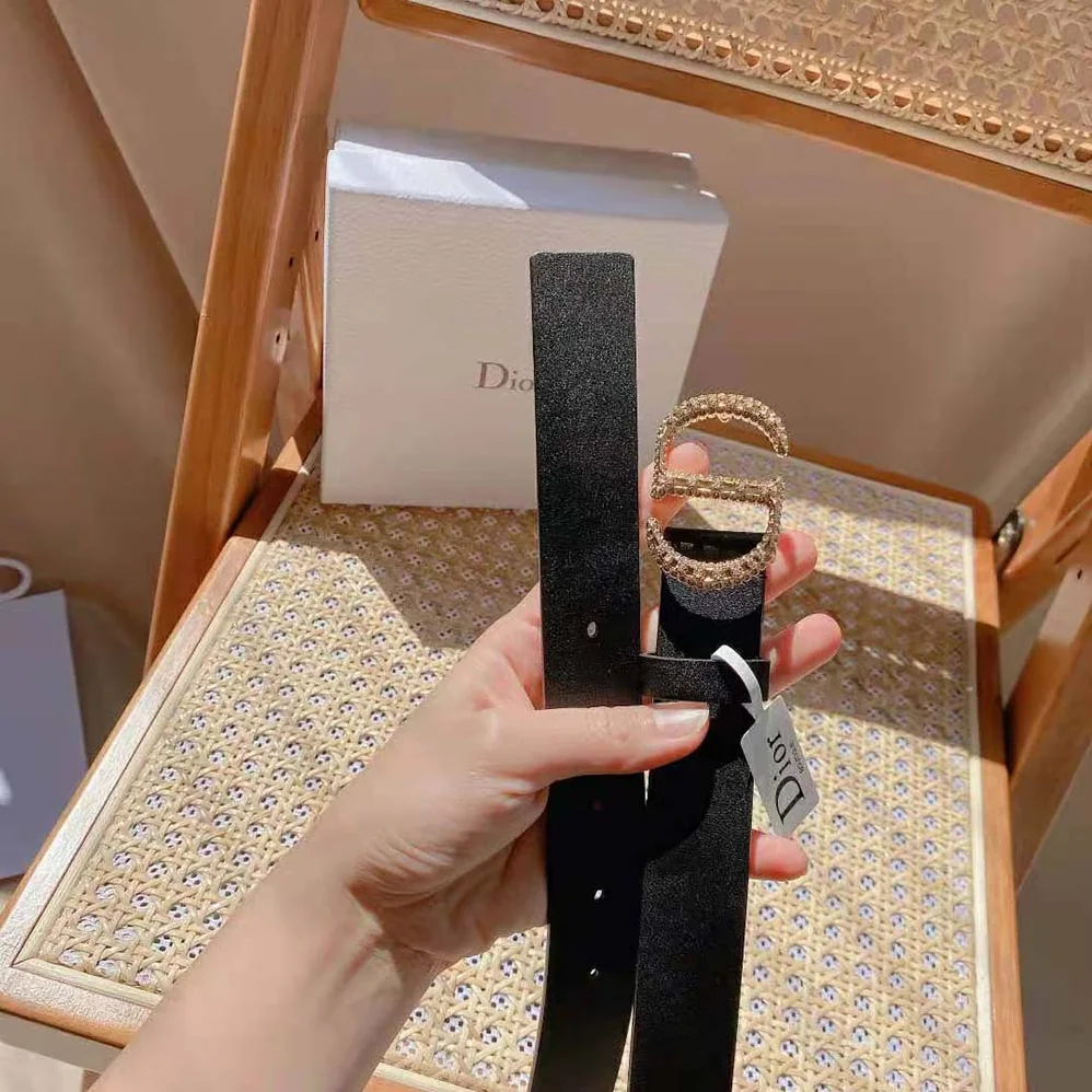 Dior 30 Montaigne Crystals Belt Black Smooth Calfskin and Silver-Tone Crystals 27 MM for Women Dior 30 Montaigne Crystals Belt Black Smooth Calfskin and Silver-Tone Crystals 27 MM for Women
