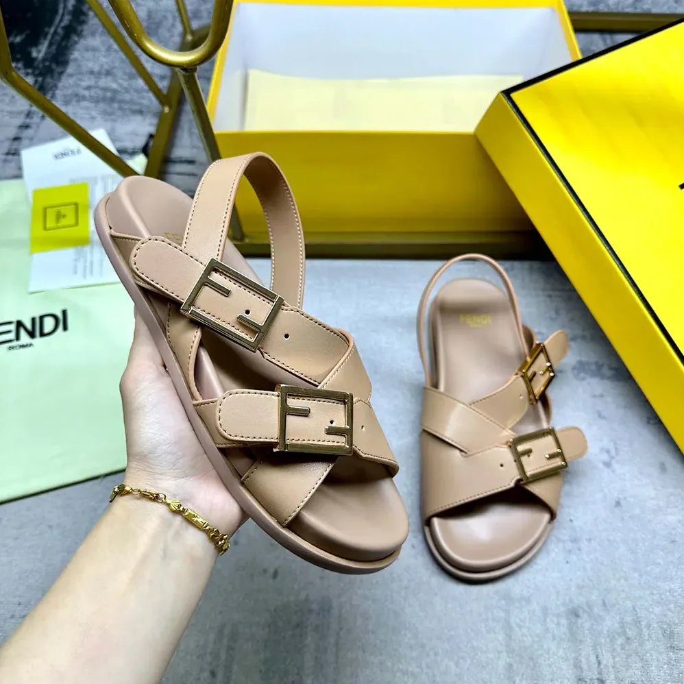Fendi Feel Beige Leather Slides for Women