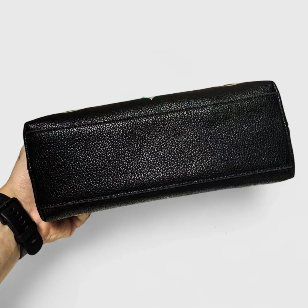 Louis Vuitton Madeleine BB Bag - 9.4 Inches/ Louis Vuitton Madeleine BB Bag - 9.4 Inches/