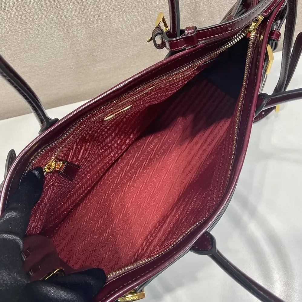 Prada Bonnie Medium Leather Handbag for Women in Maroon Prada Bonnie Medium Leather Handbag for Women in Maroon