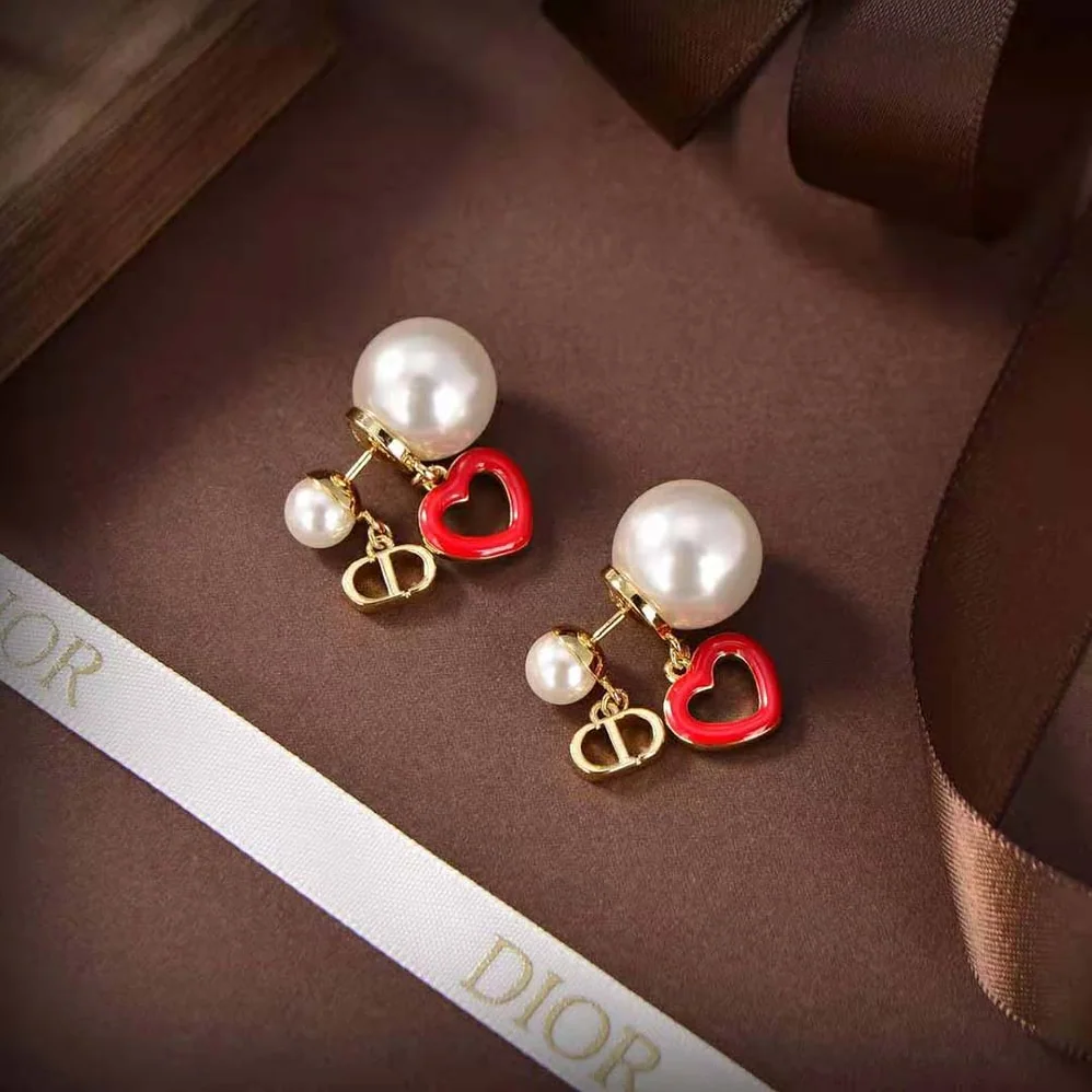Dior Tribales Earrings Gold-Finish Metal with White Resin Pearls for Women Dior Tribales Earrings Gold-Finish Metal with White Resin Pearls for Women