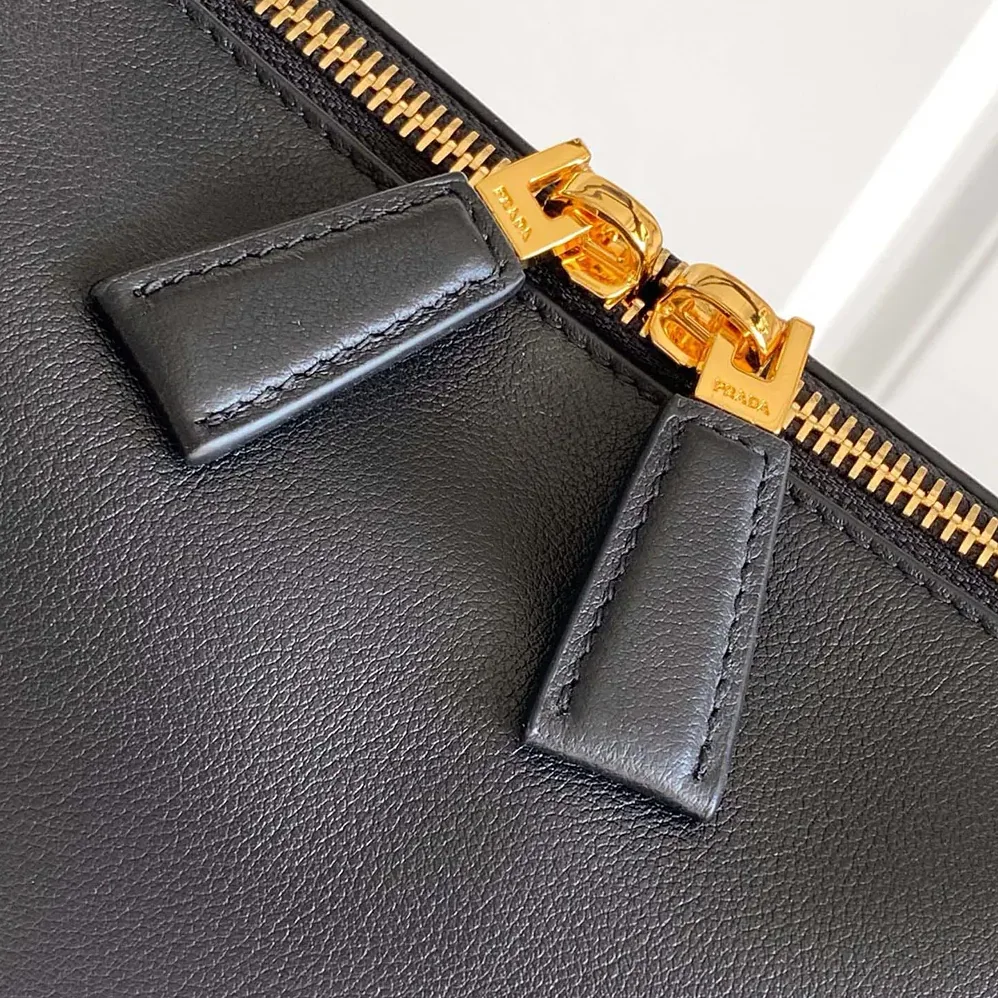 Prada Darling Medium Leather Shoulder Bag for Women in Black Prada Darling Medium Leather Shoulder Bag for Women in Black