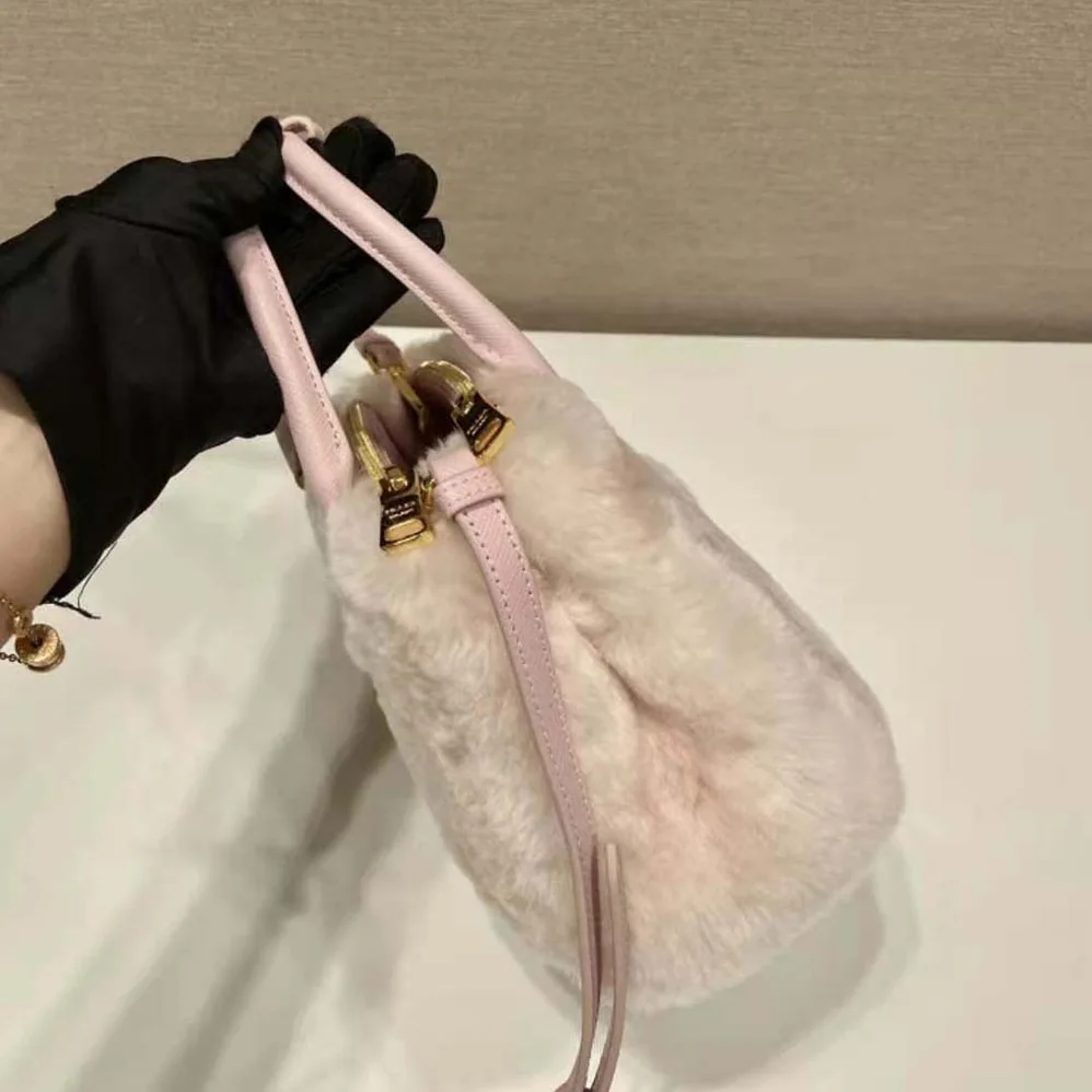 Prada Prada Galleria Shearling Mini-Bag for Women in Pink Prada Prada Galleria Shearling Mini-Bag for Women in Pink