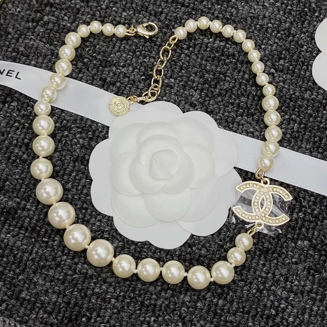 Chanel Pearl Necklace White