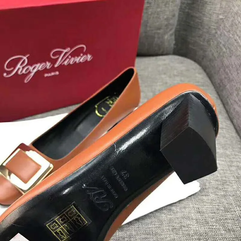 Roger Vivier Leather Belle Vivier Pumps 45mm Heel for Women in Brown Roger Vivier Leather Belle Vivier Pumps 45mm Heel for Women in Brown