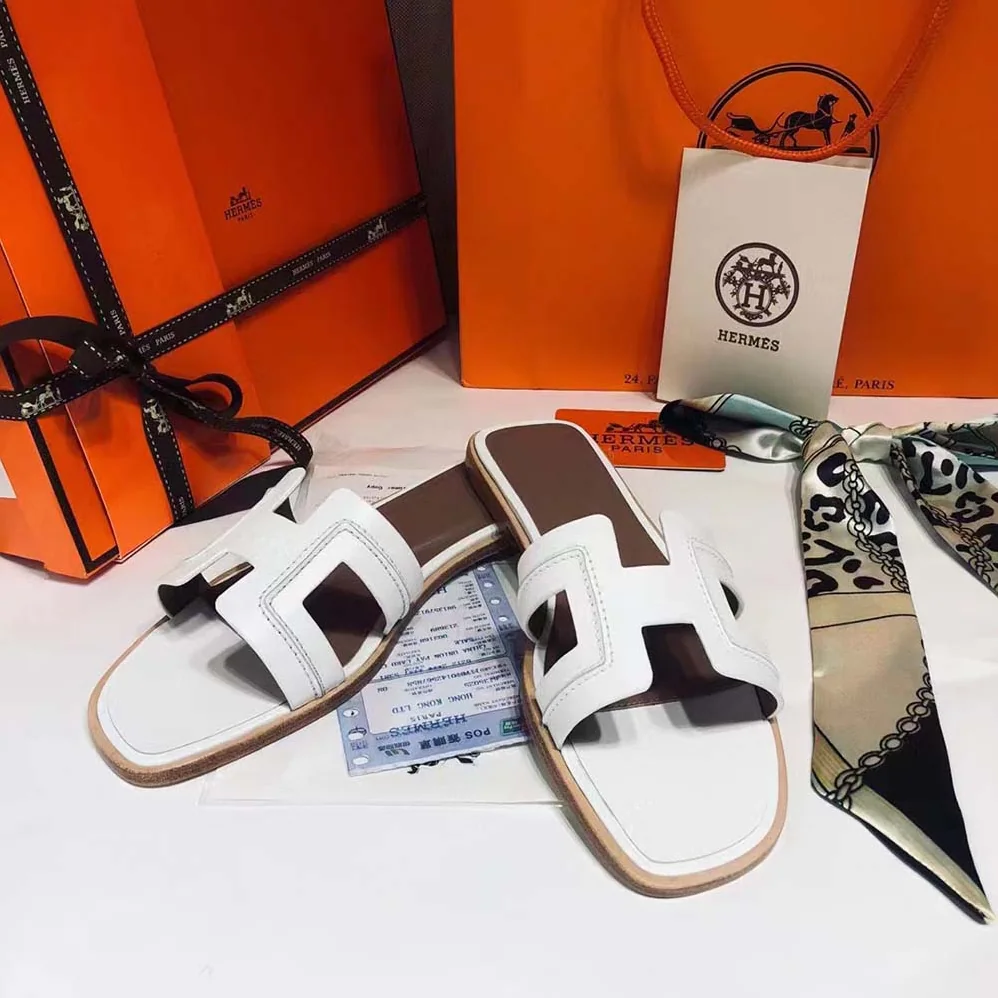 Hermes Oran Sandal in Box Calfskin with Iconic “H” Cut-Out for Women in White