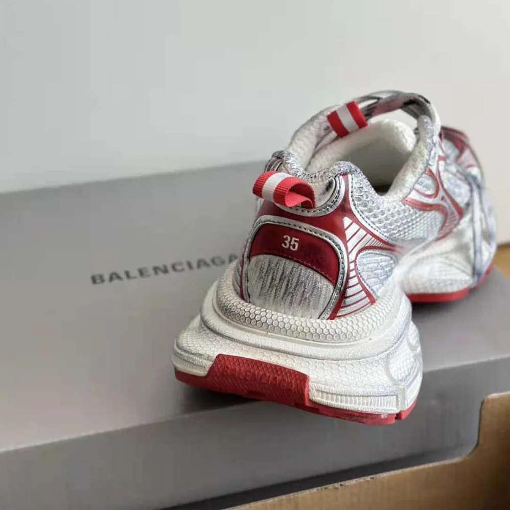 Balenciaga 3XL Sneaker in White and Red Mesh and Polyurethane for Unisex Balenciaga 3XL Sneaker in White and Red Mesh and Polyurethane for Unisex