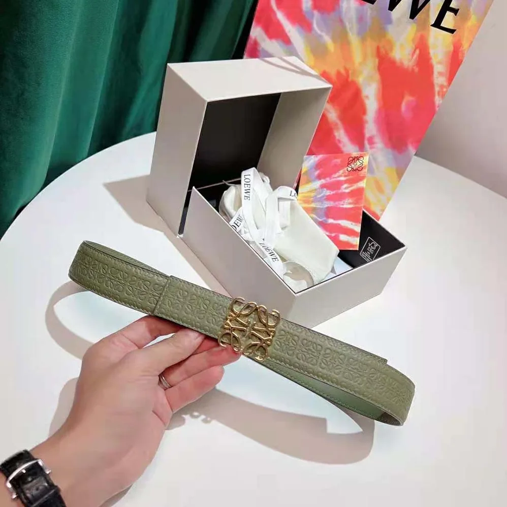 Loewe Anagram Belt in Silk Calfskin for Women in Green