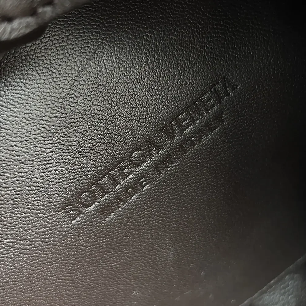 Bottega Veneta Small Andiamo Parachute for Women in Black Bottega Veneta Small Andiamo Parachute for Women in Black