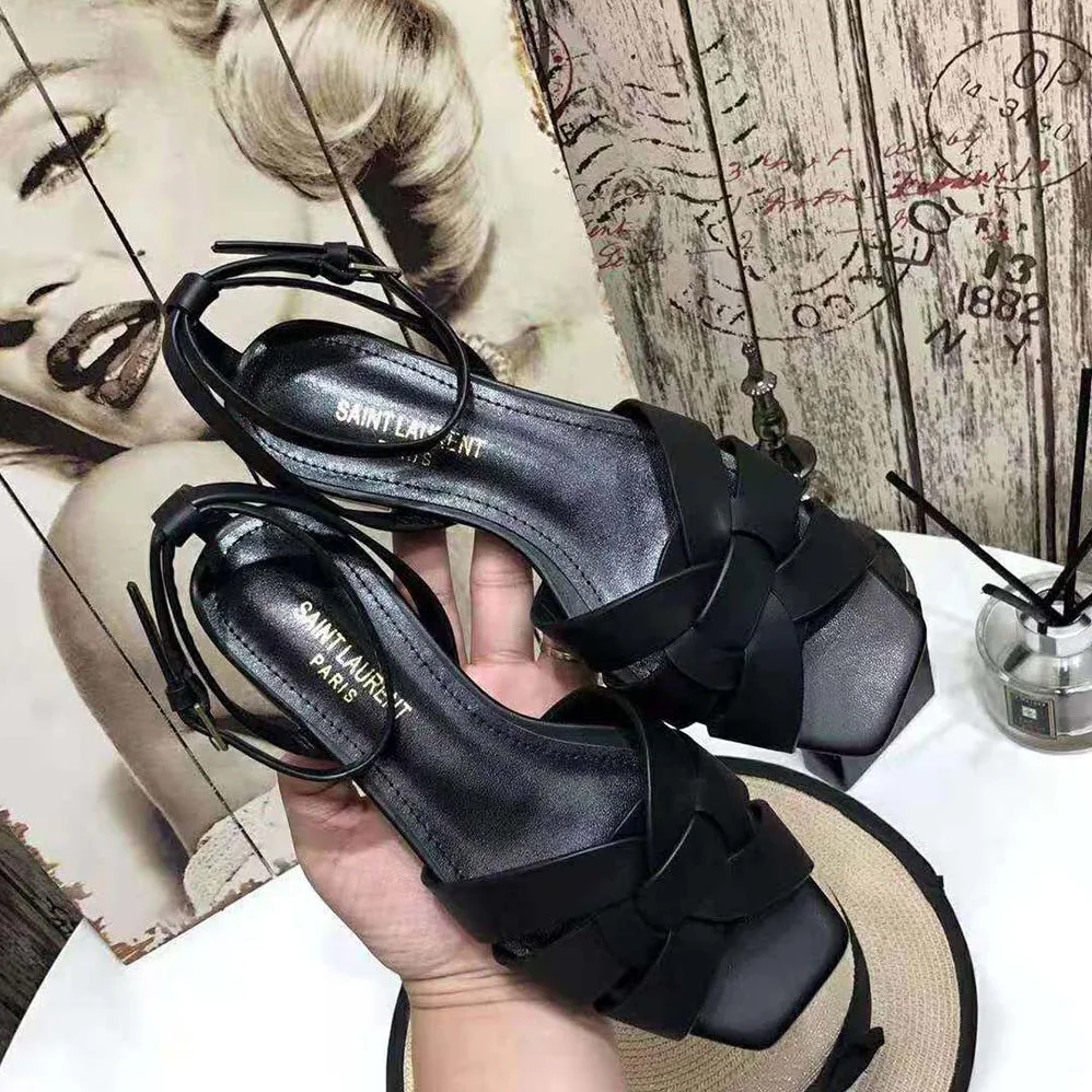Saint Laurent YSL Tribute Flat Sandals in Smooth Leather for Women Saint Laurent YSL Tribute Flat Sandals in Smooth Leather for Women