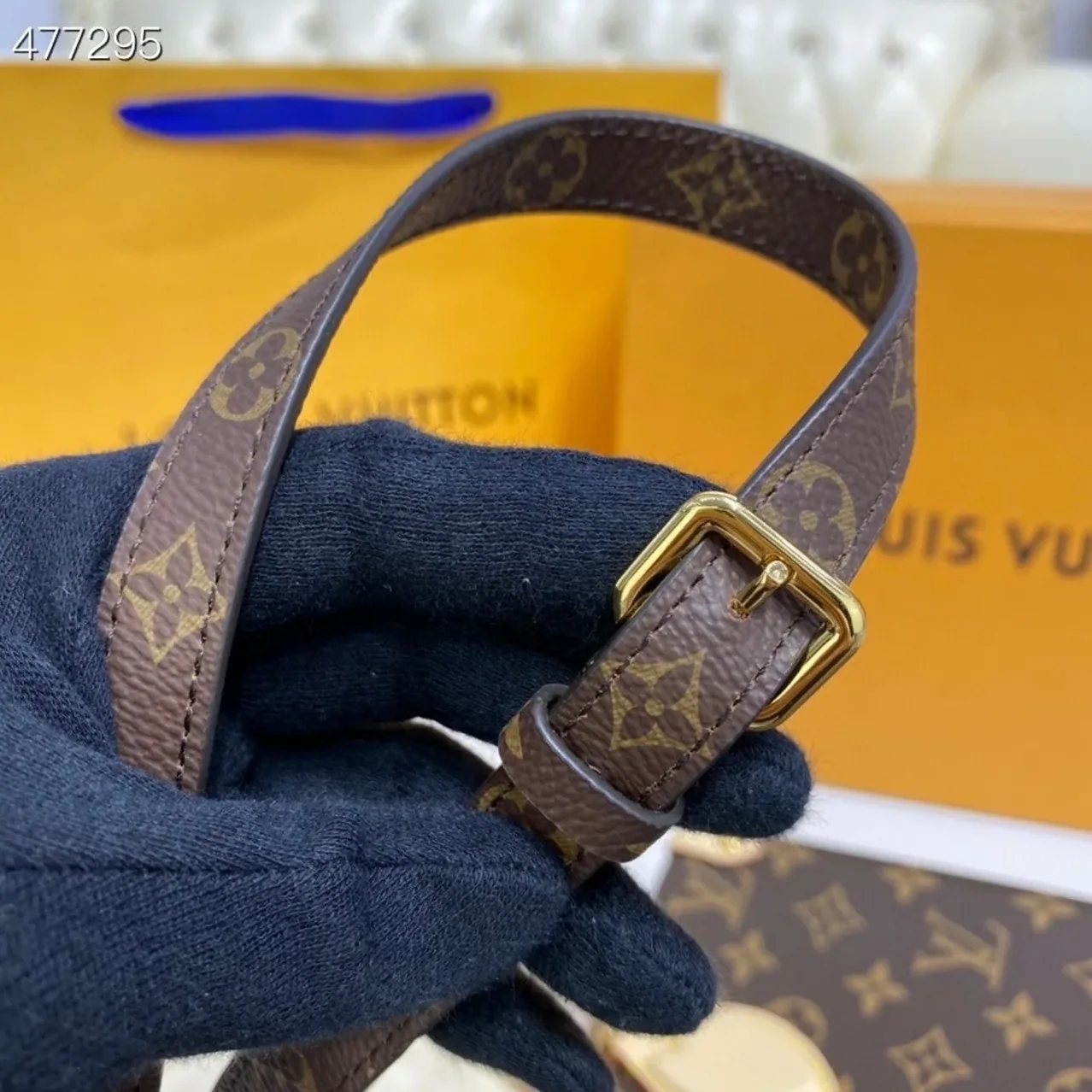 Louis Vuitton Sac Plat PM Monogram Canvas Louis Vuitton Sac Plat PM Monogram Canvas