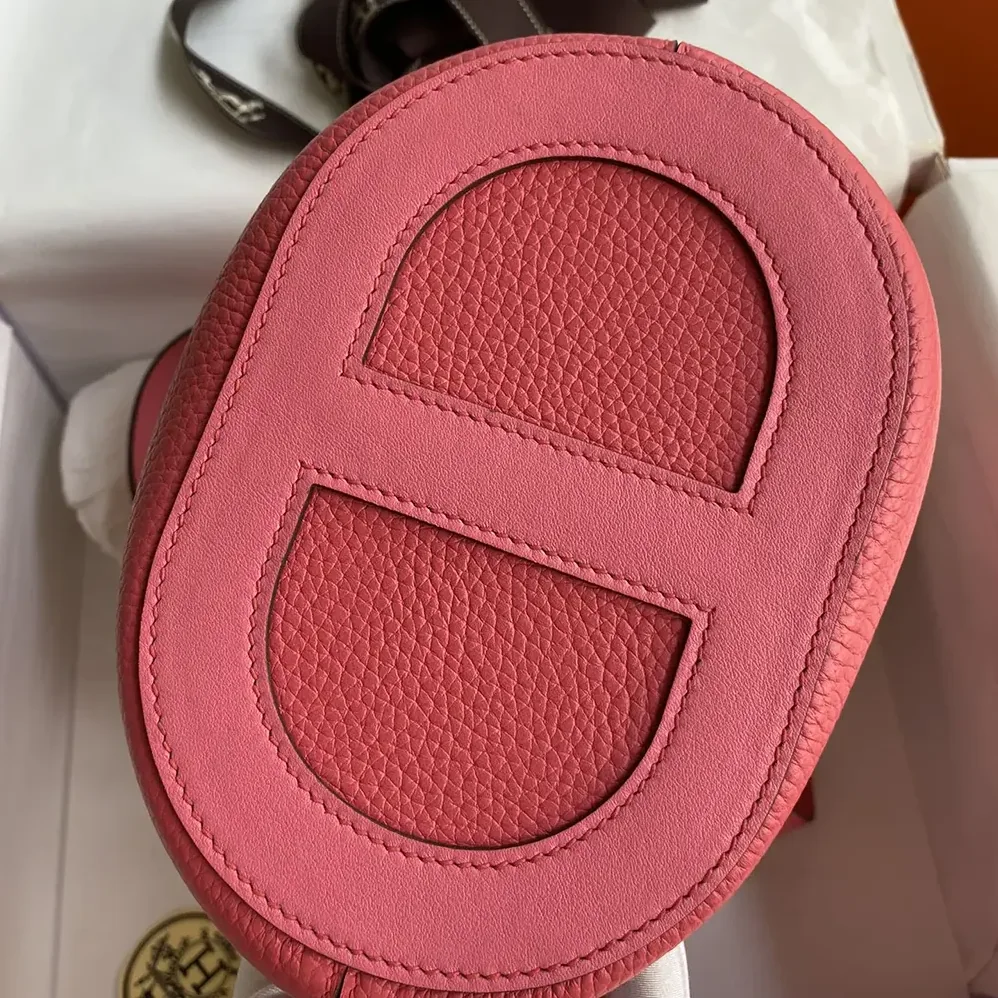 Hermes In the Loop 18 Handbag Clemence Leather for Women in Pink/Silver Hermes In the Loop 18 Handbag Clemence Leather for Women in Pink/Silver