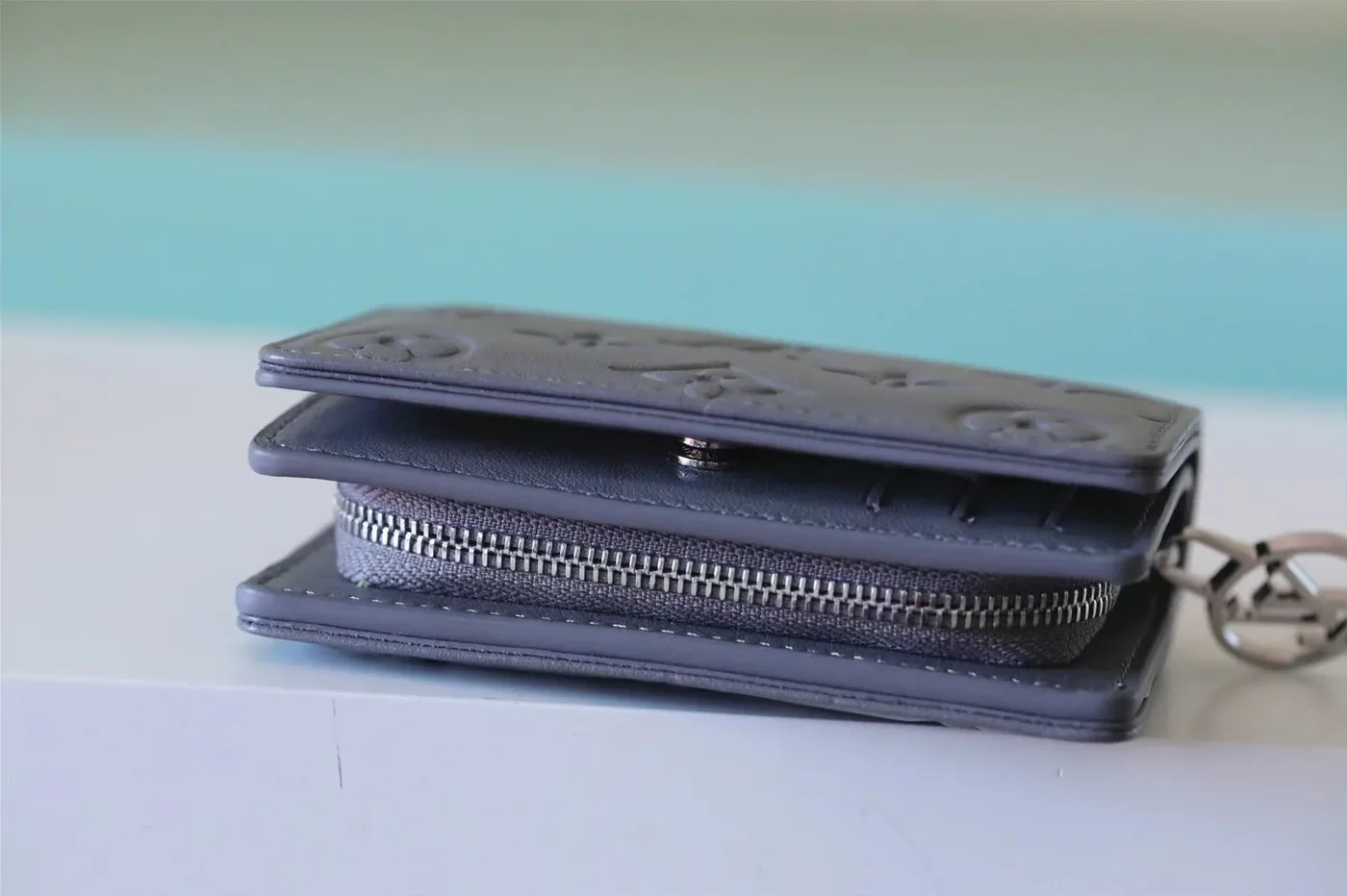 Louis Vuitton Lou Wallet / Monogram Embossed Grey Silver Hardware Louis Vuitton Lou Wallet / Monogram Embossed Grey Silver Hardware