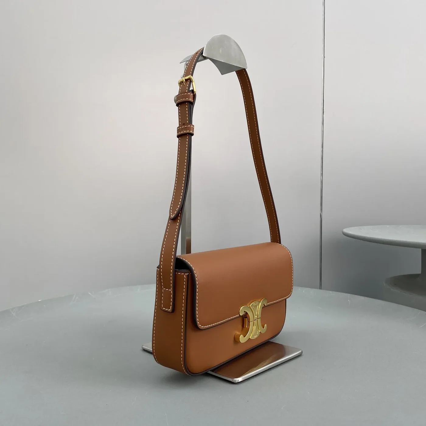 Celine Triomphe Shoulder Bag Brown / .04LU Celine Triomphe Shoulder Bag Brown / .04LU