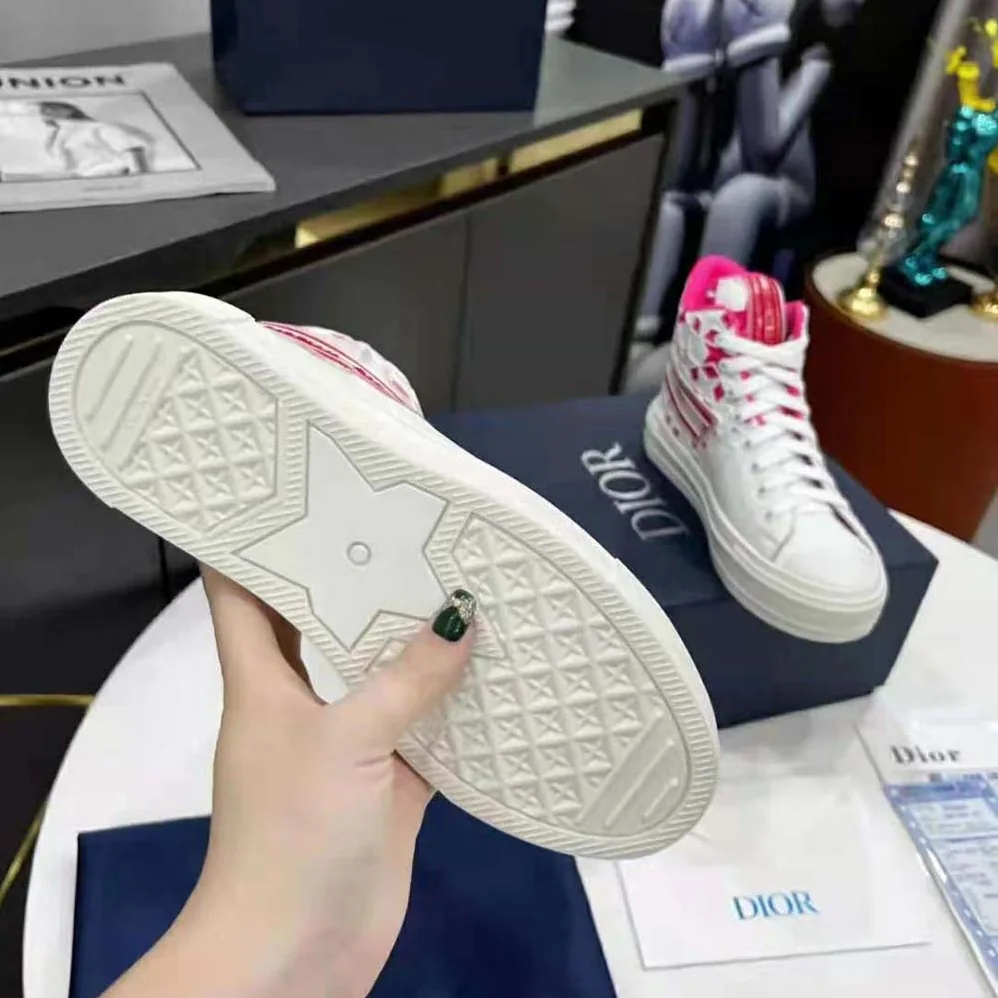 Dior Walk N Dior Star Sneaker Bright Pink and White Calfskin and Technical Fabric for Unisex