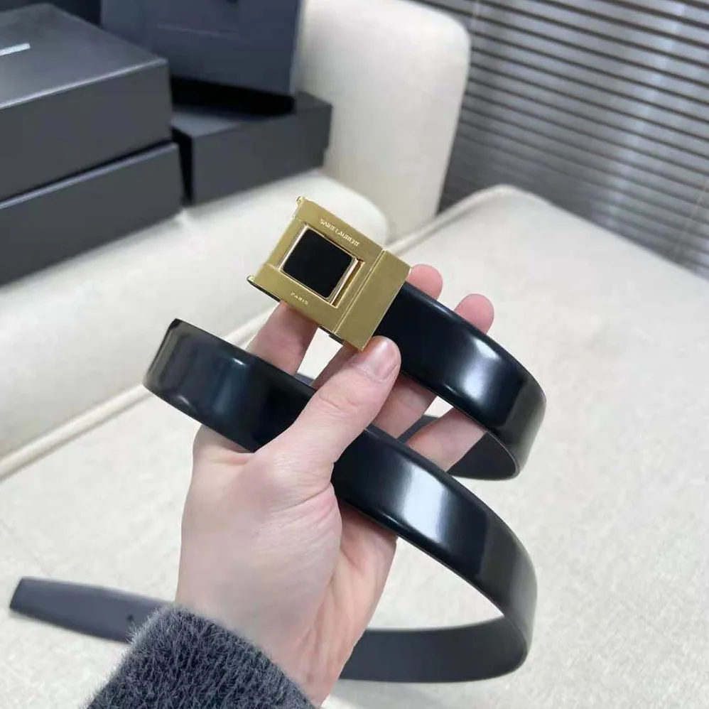 Saint Laurent YSL La 76 Buckle Belt in Brushed Leather and Enamel for Women Saint Laurent YSL La 76 Buckle Belt in Brushed Leather and Enamel for Women