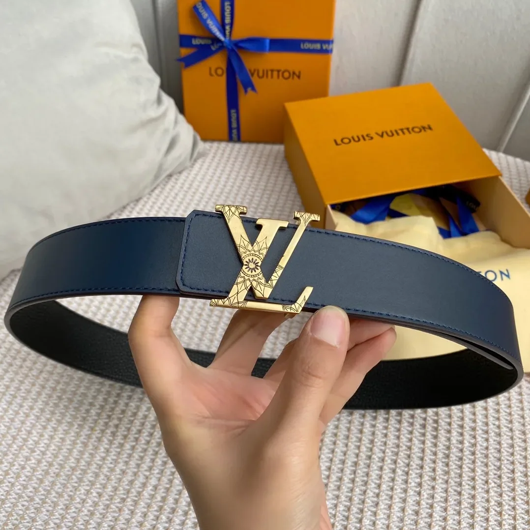 Louis Vuitton Iconic Reversible LV Belt Grey LV for Women Louis Vuitton Iconic Reversible LV Belt Grey LV for Women