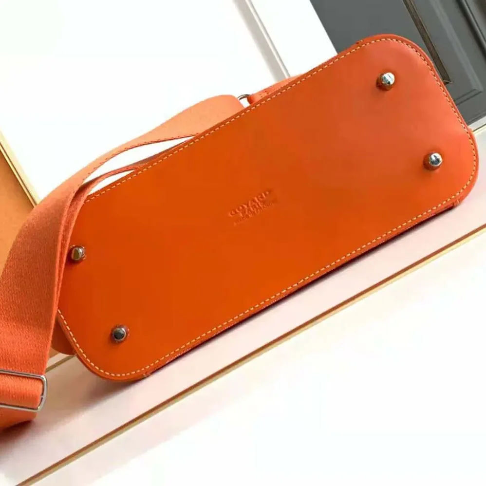 Goyard Vendôme PM Bag for Women in Orange Goyard Vendôme PM Bag for Women in Orange
