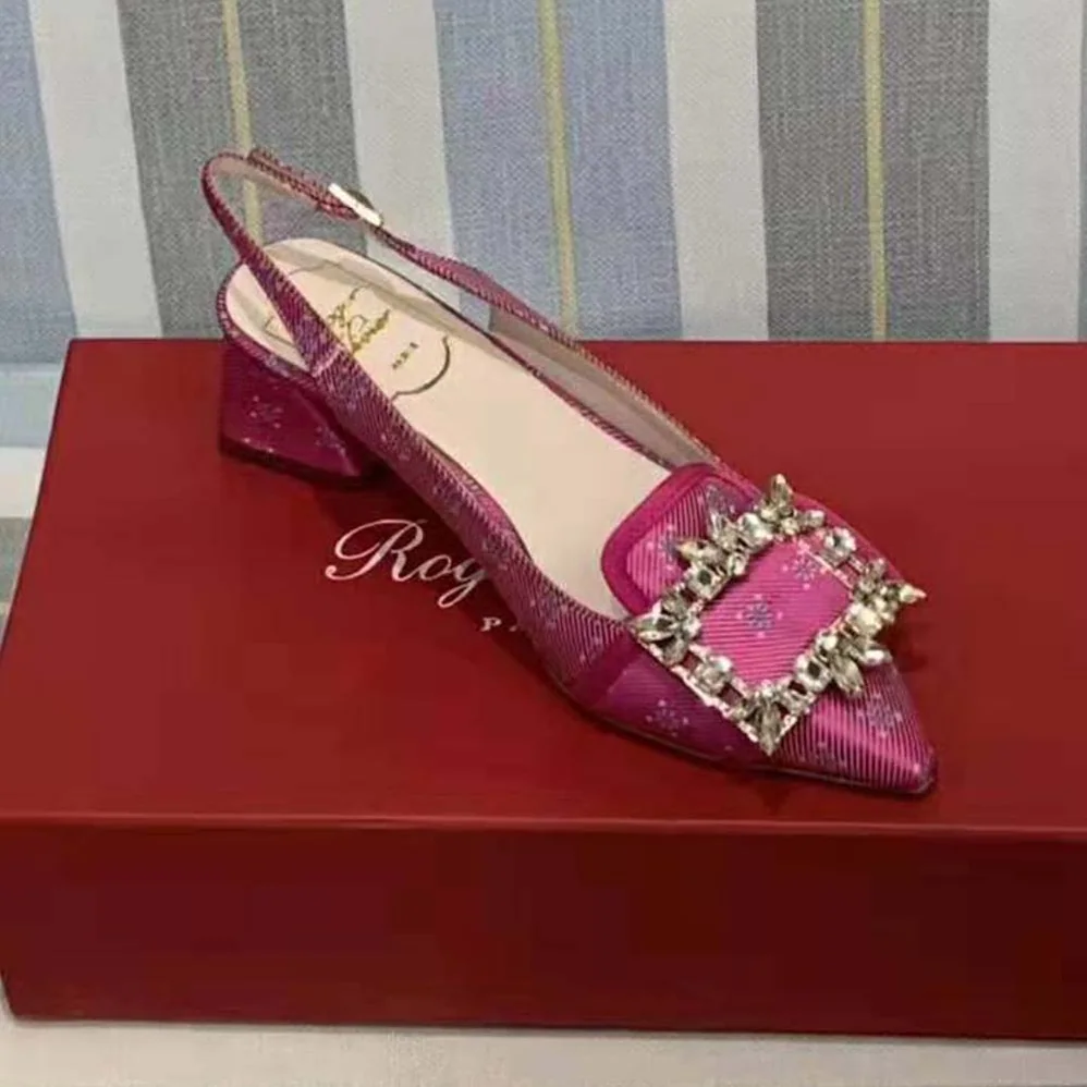 Roger Vivier Broche Vivier Sling Back Pumps for Women in Rose Roger Vivier Broche Vivier Sling Back Pumps for Women in Rose