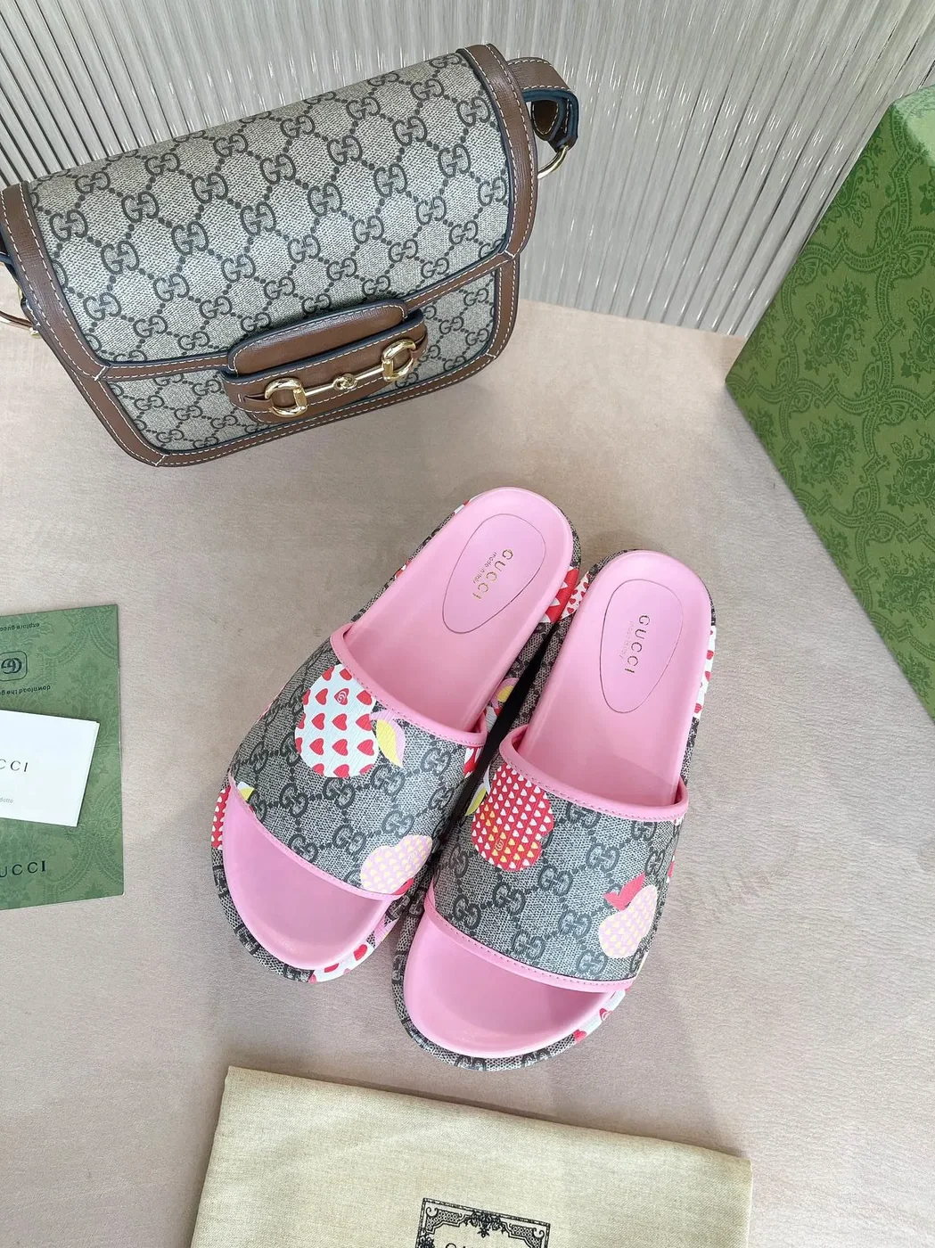 Gucci GG Blooms Supreme Floral Slide Sandal By Canvas Fabric Pink