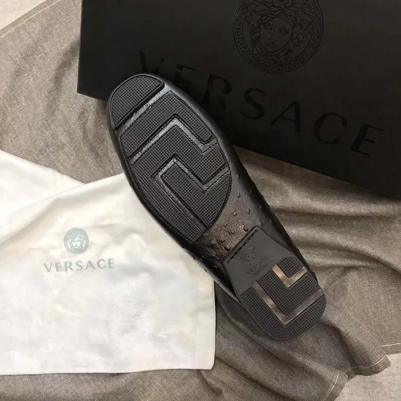 Versace Imola Leather Moccasins Shoes Black for Men Versace Imola Leather Moccasins Shoes Black for Men