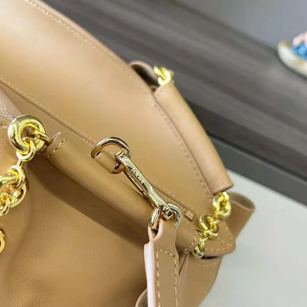 Loewe Small Paseo Bag in Shiny Nappa Calfskin with Chain for Women in Sandy Loewe Small Paseo Bag in Shiny Nappa Calfskin with Chain for Women in Sandy