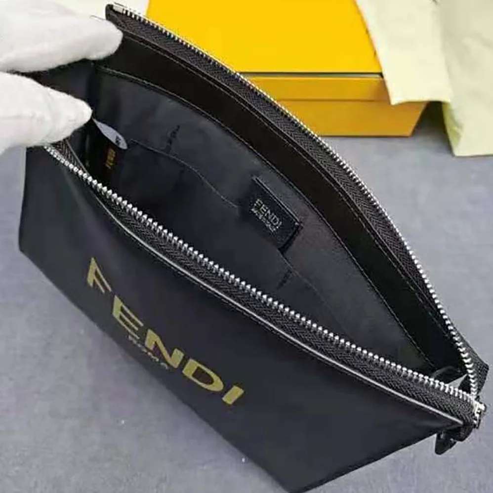 Fendi Flat Pouch Black Leather Pouch for Men Fendi Flat Pouch Black Leather Pouch for Men