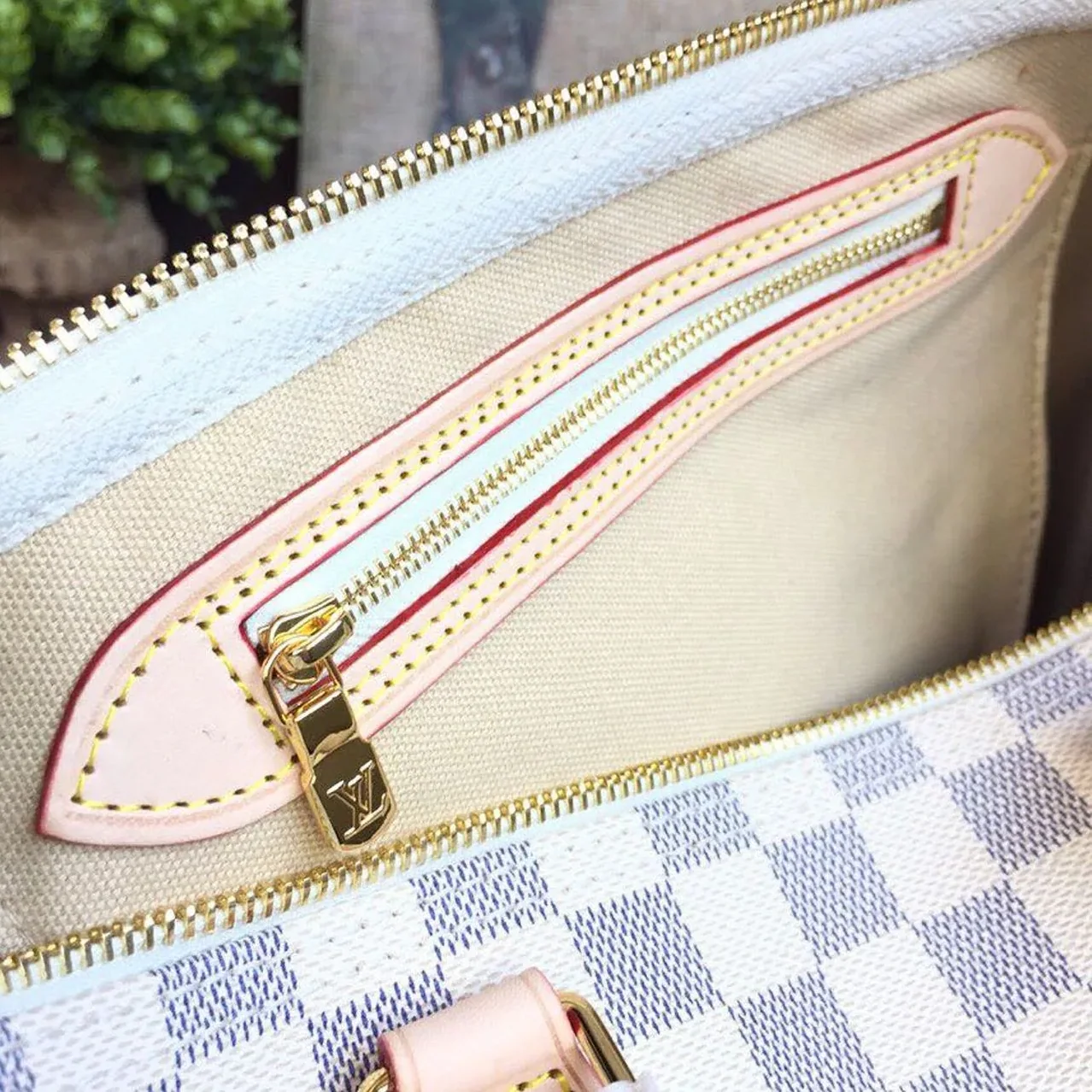 Louis Vuitton Speedy 30 Top Handle Bag / White/ Multicoloured Damier Azur Canvas Gold Hardware