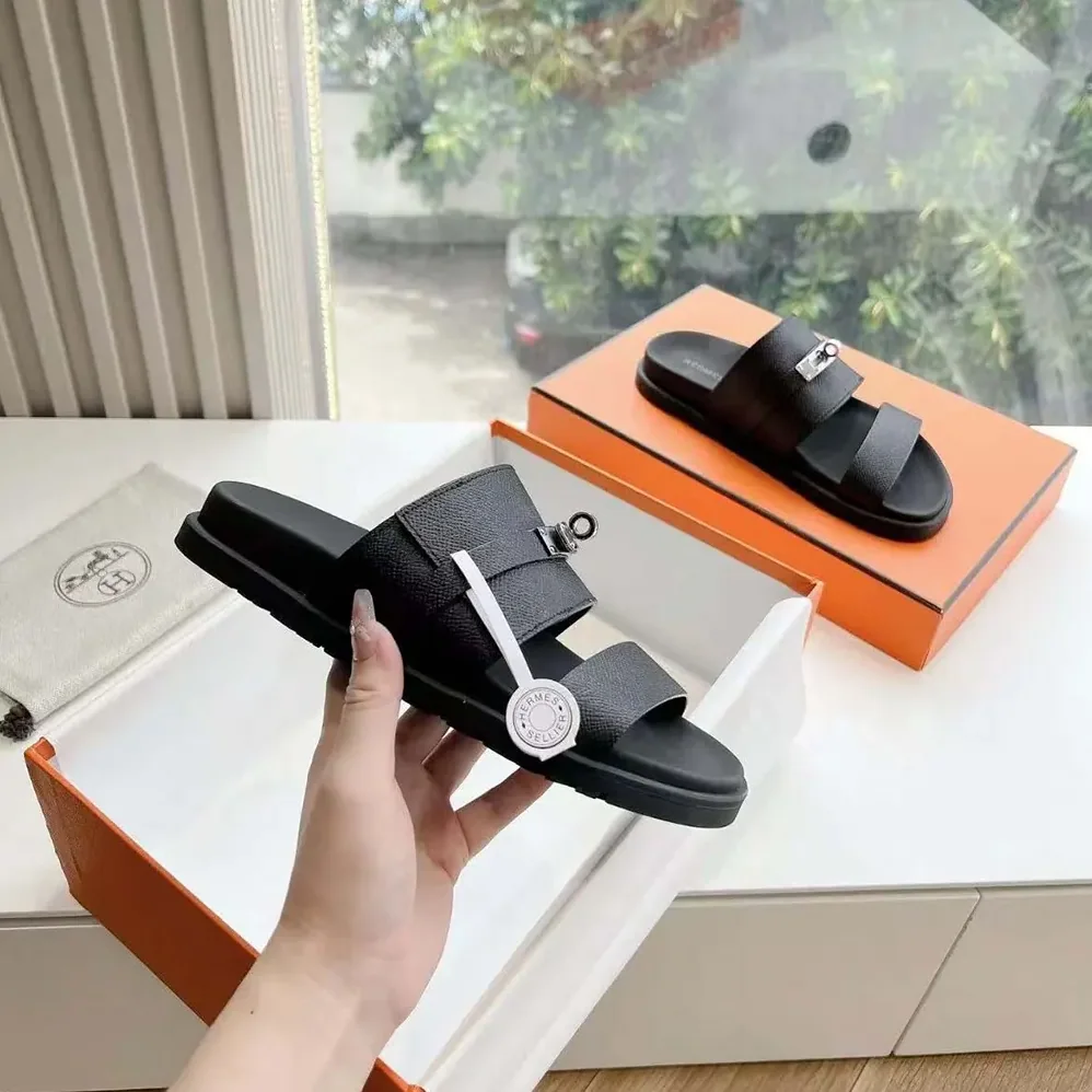 Hermes Jackson Sandal in Epsom Calfskin for Unisex in Black Hermes Jackson Sandal in Epsom Calfskin for Unisex in Black