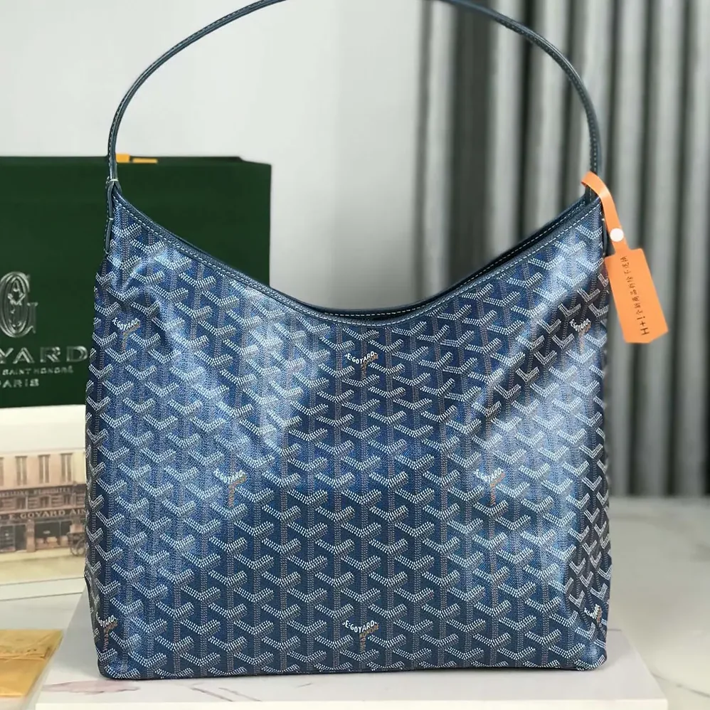 Goyard Bohème Hobo bag for Unisex in Pearly Blue Goyard Bohème Hobo bag for Unisex in Pearly Blue