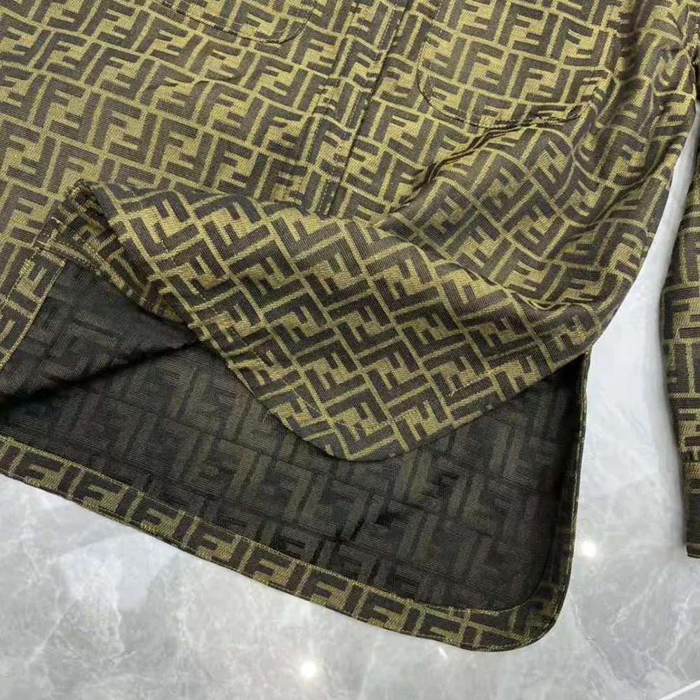Fendi Single-Breasted Brown Canvas Go for Women in To Jacket Fendi Single-Breasted Brown Canvas Go for Women in To Jacket