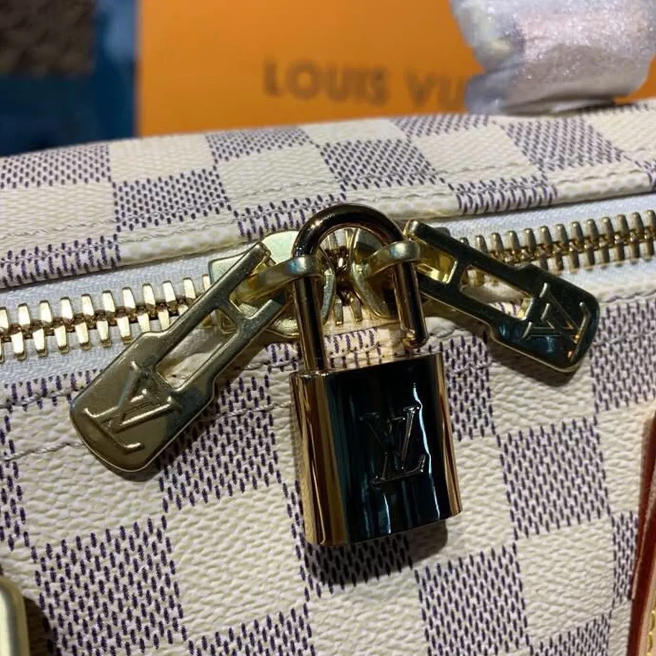 Louis Vuitton Keepall Bandouliere 45 Travel Bag in Damier Azur Gold Hardware Louis Vuitton Keepall Bandouliere 45 Travel Bag in Damier Azur Gold Hardware