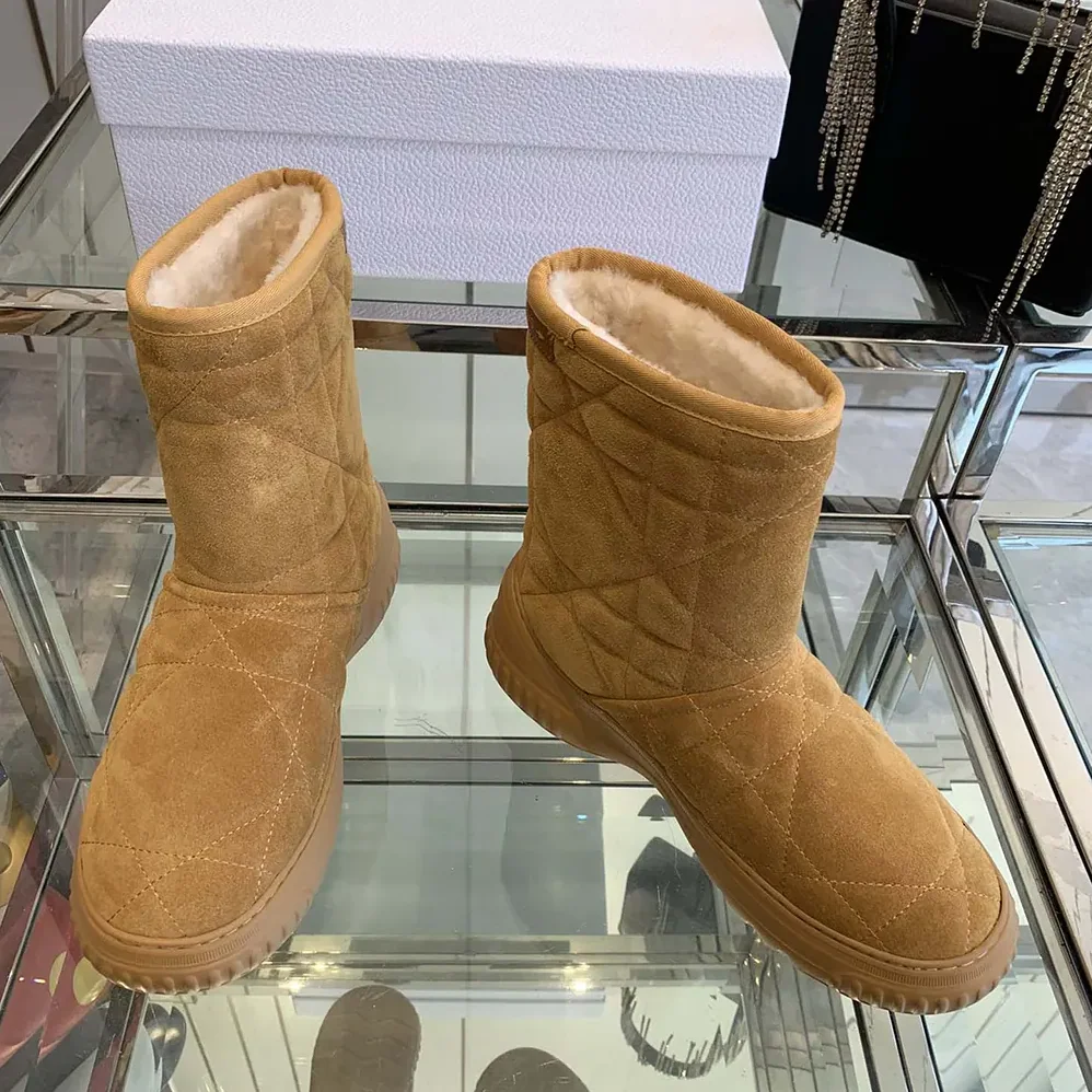 Dior Frost Ankle Boot Camel Cannage Suede and Ecru Lambskin Shearling for Women Dior Frost Ankle Boot Camel Cannage Suede and Ecru Lambskin Shearling for Women
