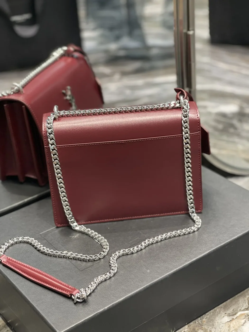 Saint Laurent Sunset Medium Chain Bag Red / Saint Laurent Sunset Medium Chain Bag Red /