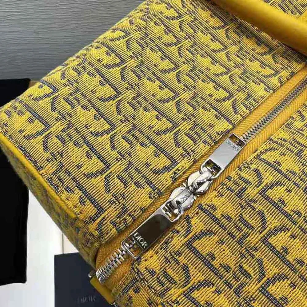 Dior Lingot 22 Bag Gold for Men in Tone Dior Oblique Jacquard Dior Lingot 22 Bag Gold for Men in Tone Dior Oblique Jacquard